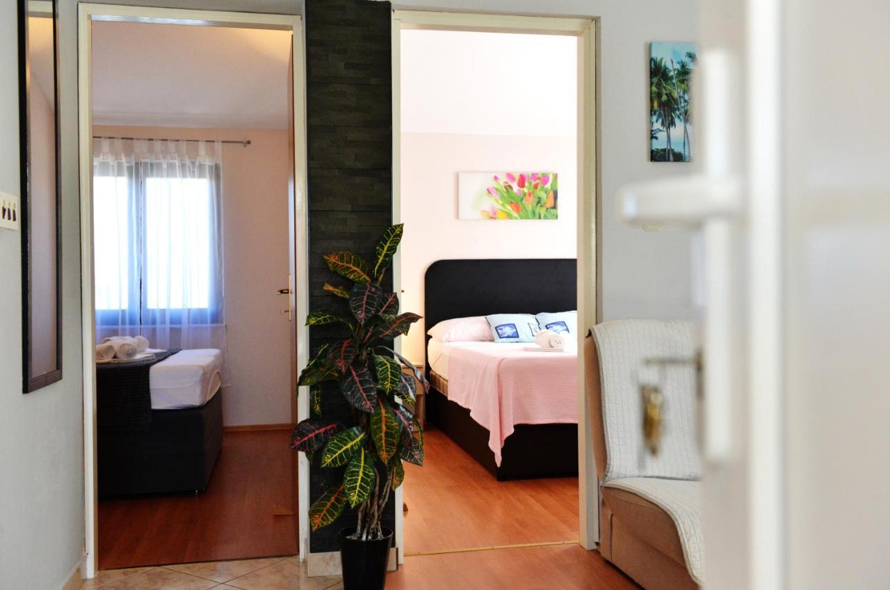 Apartment Lavender Vir Exteriér fotografie